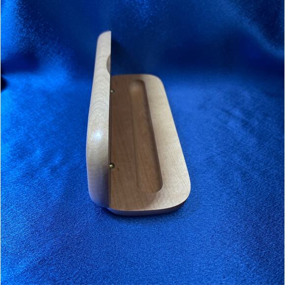 Wooden Pen Holder with MLB Angels Baseball Logo 1998 - Picture 4 of 6